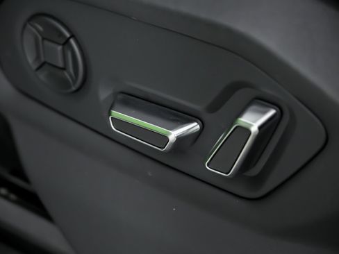 Used 2023 Lamborghini Urus S image 27