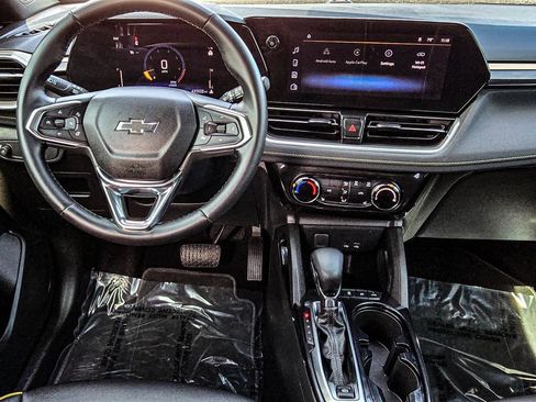 Certified 2025 Chevrolet TrailBlazer ACTIV w/ Driver Confidence Package AWD/4WD image 34