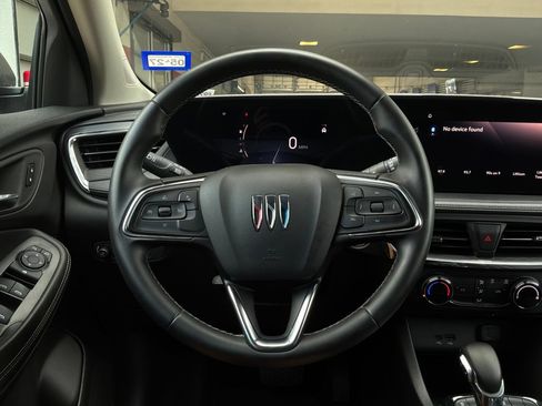 Used 2025 Buick Encore GX Preferred FWD image 31