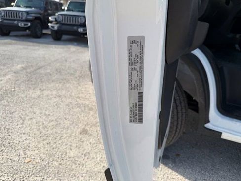New 2026 RAM ProMaster 1500 w/ Convenience Group FWD image 14