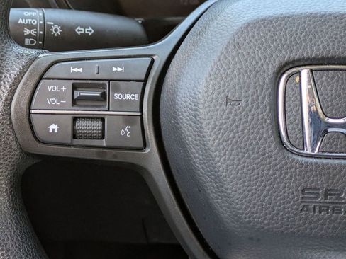 Used 2025 Honda CR-V EX image 21