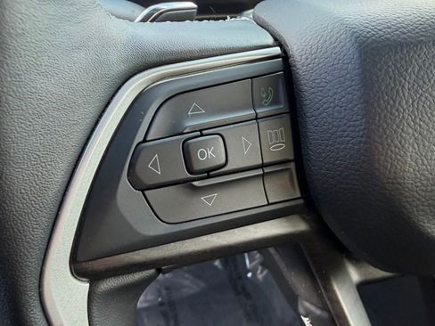 Used 2022 Jeep Grand Cherokee Limited w/ Luxury Tech Group II image 24