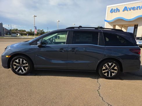 New 2026 Honda Odyssey EX-L image 8