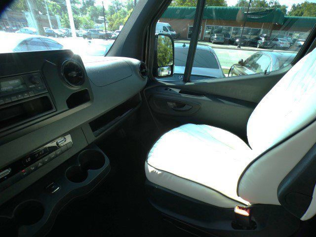 Used 2019 Mercedes-Benz Sprinter 170 image 14
