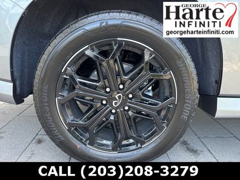 New 2026 INFINITI QX80 4WD w/ Sport Exterior Package image 9