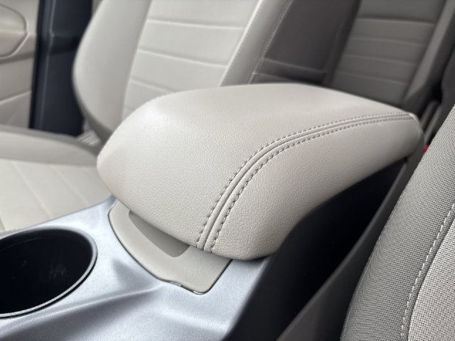 Used 2014 Ford Escape SE FWD image 20