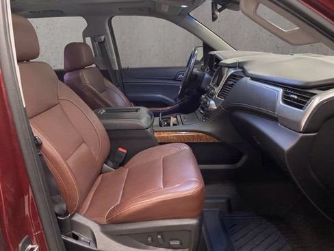 Used 2020 Chevrolet Tahoe Premier w/ Premier Plus Edition AWD/4WD image 22