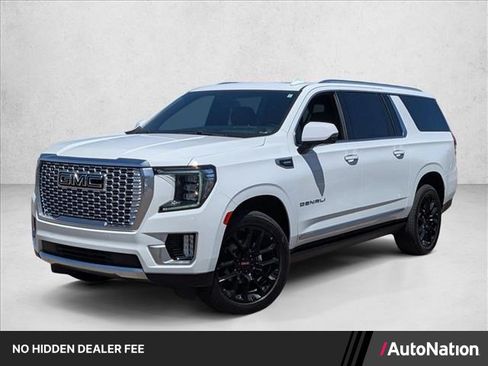 Used 2022 GMC Yukon XL Denali AWD/4WD image 1