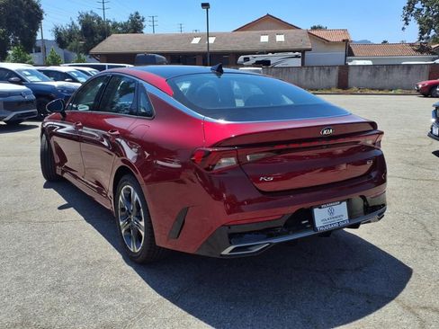 Used 2021 Kia K5 EX image 5