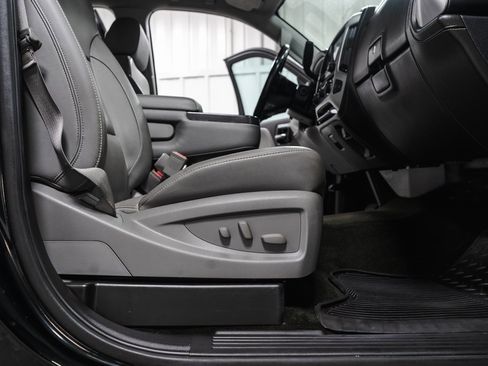 Used 2016 GMC Sierra 2500 SLT w/ Suspension Package, Off-Road image 36