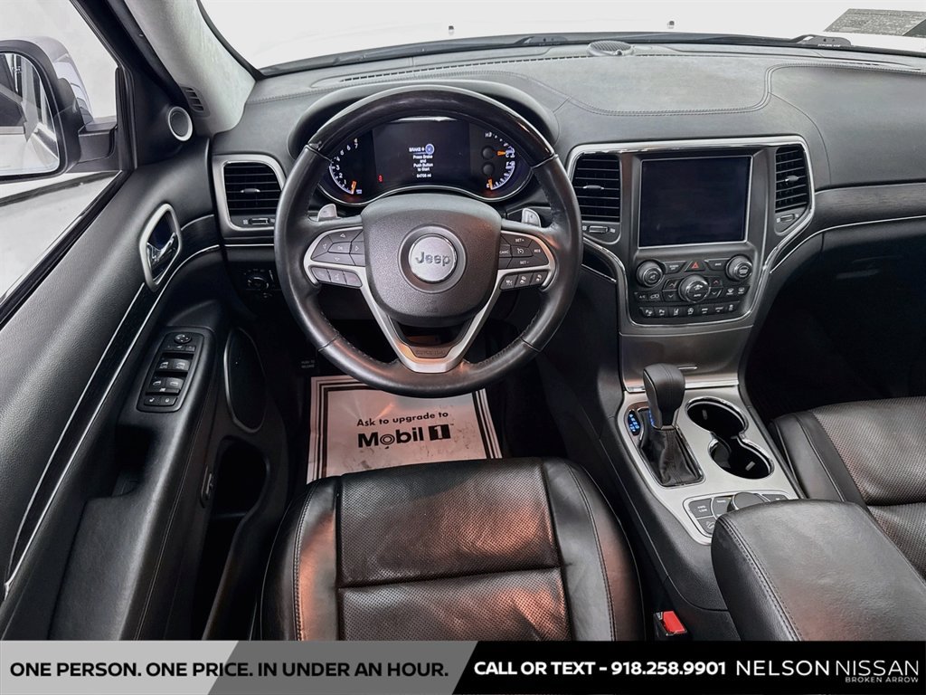 Used 2017 Jeep Grand Cherokee Summit AWD/4WD image 24