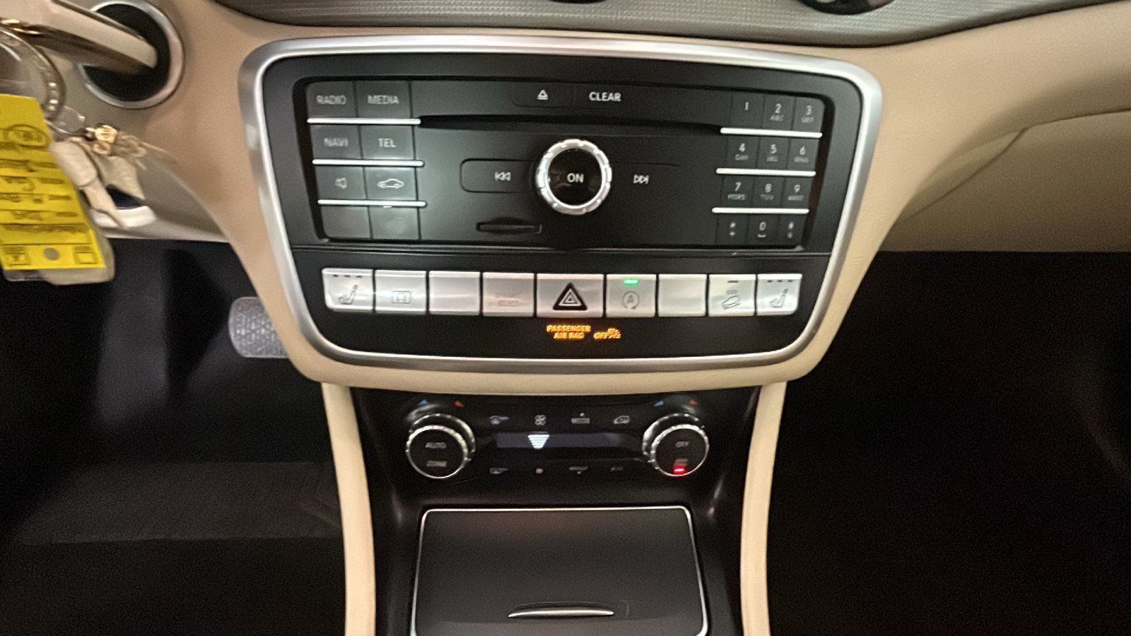 Used 2019 Mercedes-Benz GLA 250 4MATIC image 22