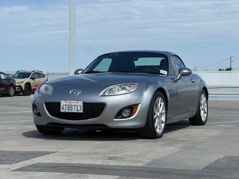 Used 2011 MAZDA MX-5 Miata Grand Touring w/ Premium Pkg RWD image 5