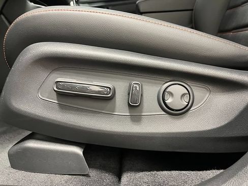 New 2025 Honda CR-V Sport-L image 15