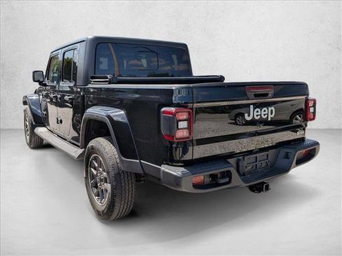 Used 2020 Jeep Gladiator Overland AWD/4WD image 6