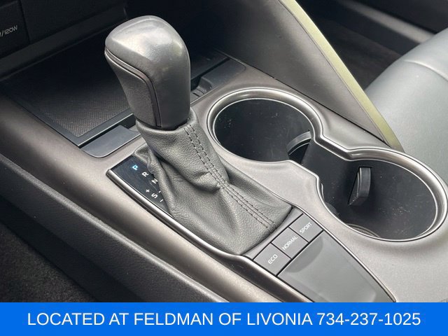 Used 2022 Toyota Camry SE FWD image 15