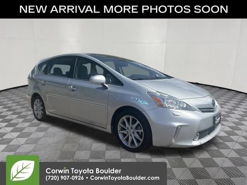 Used 2014 Toyota Prius V Five FWD image 1
