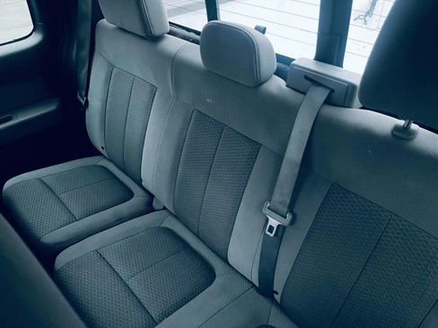 Used 2014 Ford F150 XLT image 12