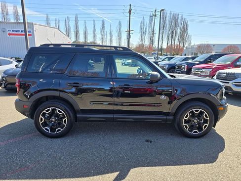 Used 2025 Ford Bronco Sport Outer Banks w/ Outer Banks Tech Package+ image 4