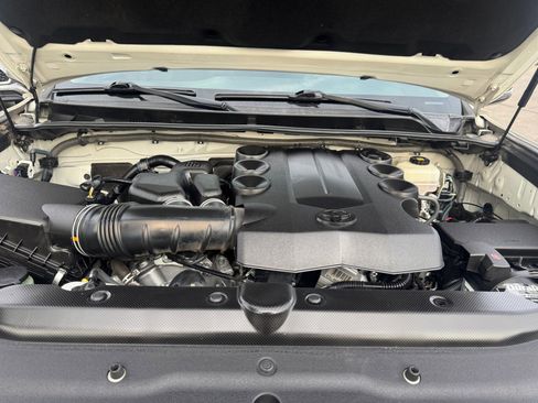 Used 2017 Toyota 4Runner Limited image 21