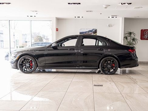 Used 2022 Mercedes-Benz E 53 AMG 4MATIC Sedan image 6