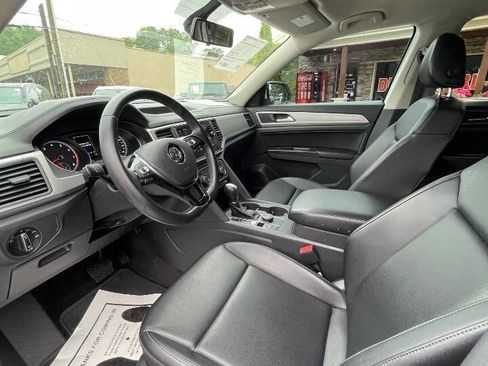 Used 2018 Volkswagen Atlas SE AWD/4WD image 13