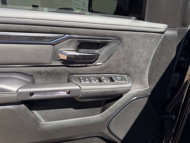 Used 2025 RAM 1500 RHO AWD/4WD image 18