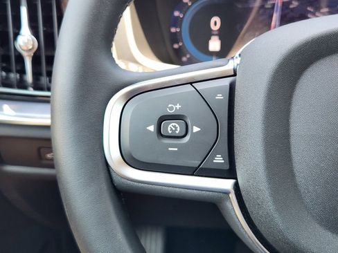 Used 2025 Volvo S60 B5 Core w/ Protection Package Premier image 28