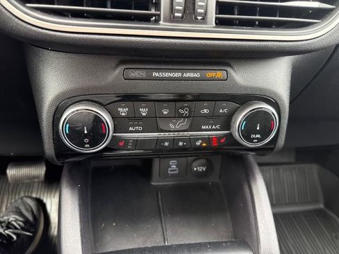 Certified 2022 Ford Escape SEL AWD/4WD image 26