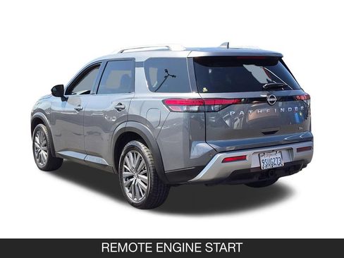 Used 2025 Nissan Pathfinder SL w/ SL Premium Package FWD image 7