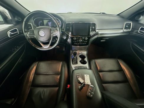 Used 2019 Jeep Grand Cherokee Limited image 10