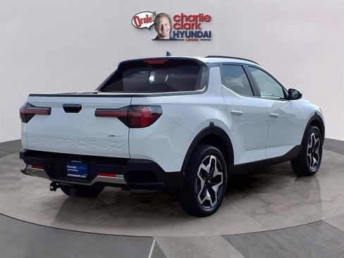 Certified 2023 Hyundai Santa Cruz Limited image 5
