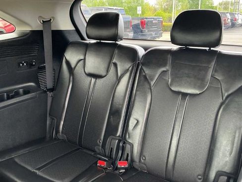 Used 2021 Kia Sorento EX w/ Panoramic Sunroof Package FWD image 17