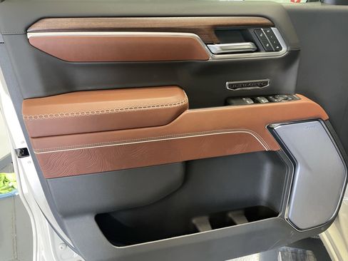 New 2026 GMC Sierra 1500 Denali Ultimate AWD/4WD image 11