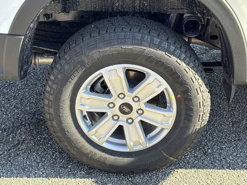 New 2025 Ford Ranger XL image 17