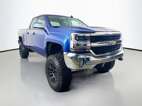 Used 2016 Chevrolet Silverado 1500 LT w/ All Star Edition image 2