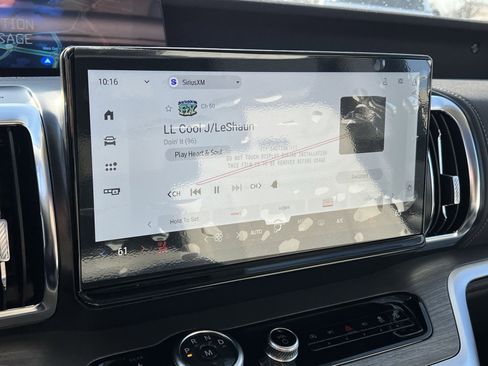 New 2026 Ford Expedition Platinum w/ Driver's Package image 18