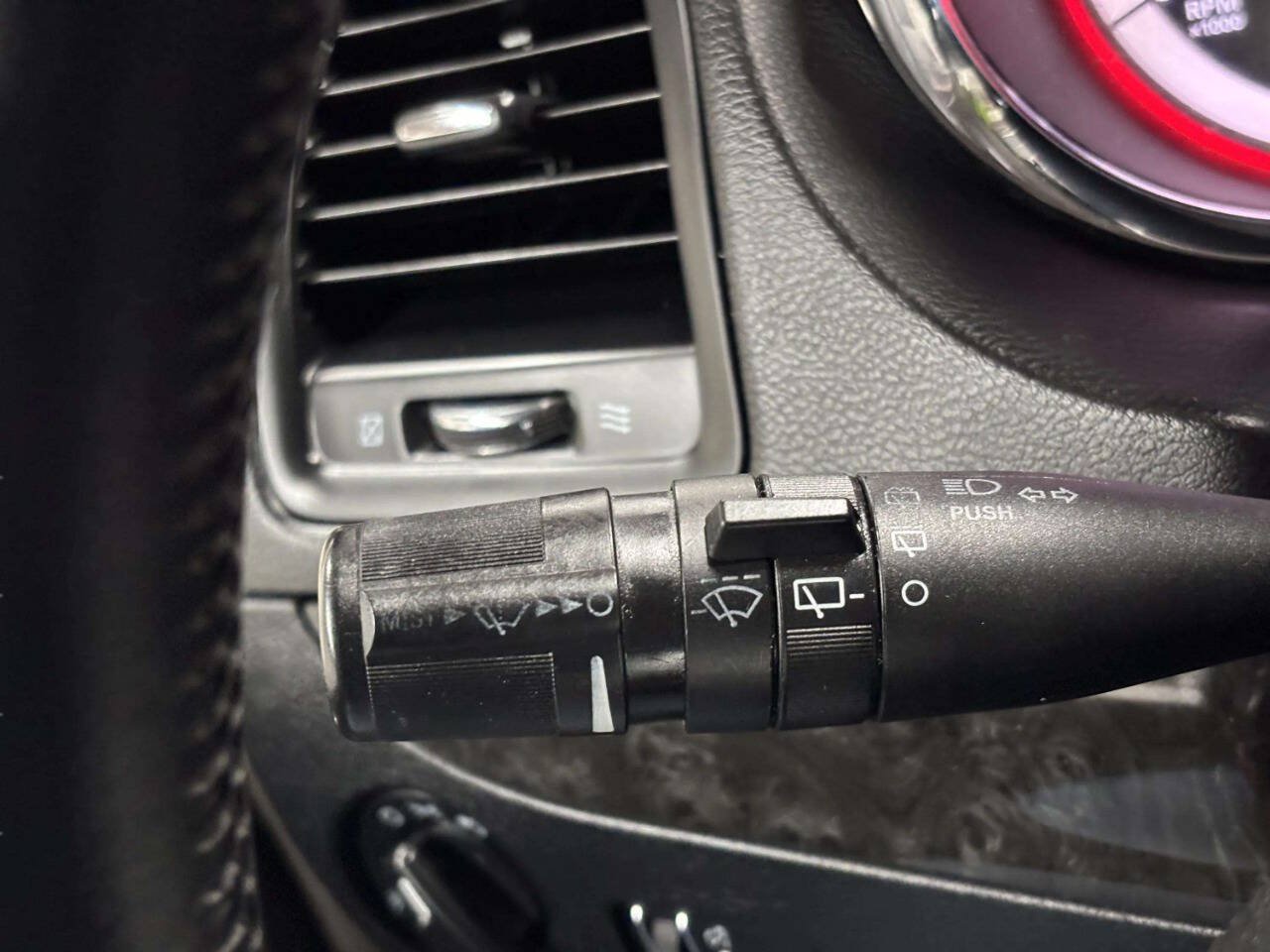 Used 2016 Dodge Grand Caravan SE w/ Quick Order Package 29E SE FWD image 28
