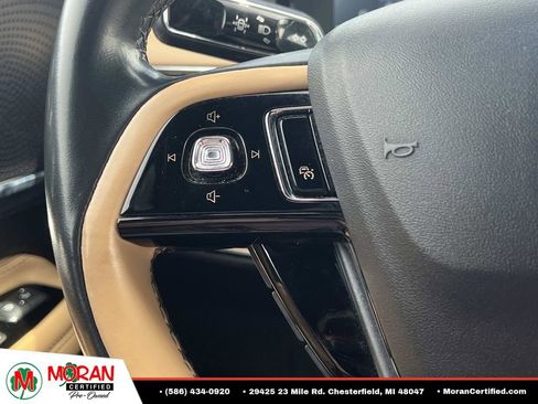 Used 2023 Lincoln Corsair Reserve AWD/4WD image 26