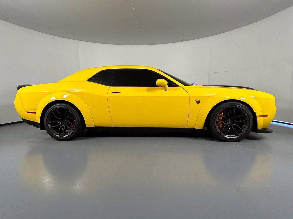 Used 2019 Dodge Challenger SRT Hellcat Redeye RWD image 9