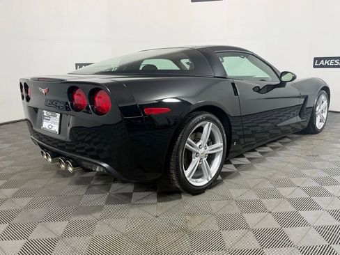 Used 2008 Chevrolet Corvette Coupe w/ Z51 Performance Package RWD image 6