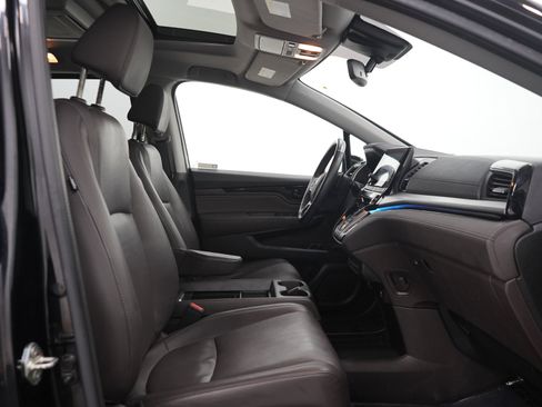 Used 2019 Honda Odyssey Elite image 13