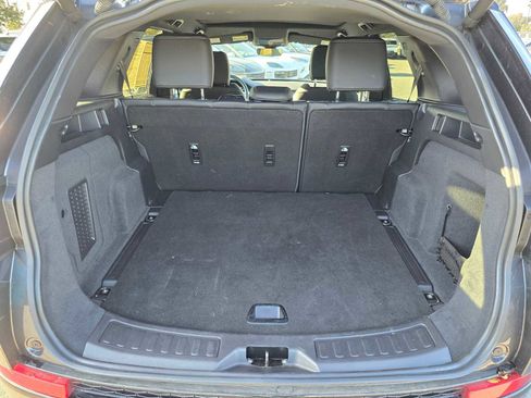 Used 2024 Land Rover Discovery Sport Dynamic SE image 14