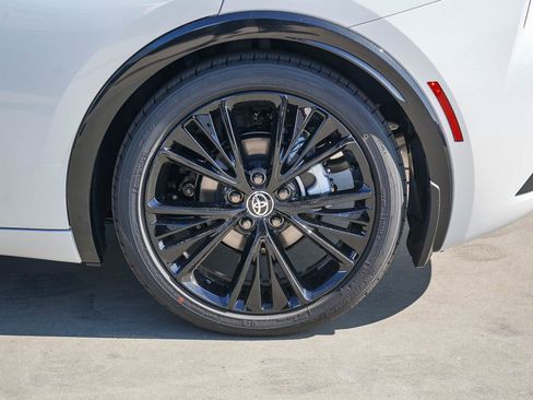 New 2026 Toyota Prius Plug-In Hybrid image 6