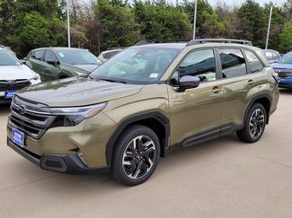 New 2026 Subaru Forester Limited video 1