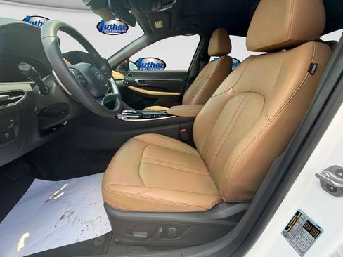 Used 2023 Hyundai Sonata Limited w/ Cargo Package FWD image 14