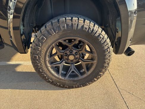 Used 2023 Toyota Tundra SR5 image 3