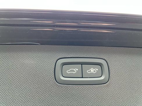 New 2026 Volvo XC90 B6 Plus w/ Protection Package Premier AWD/4WD image 30