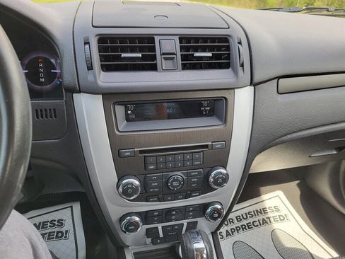 Used 2010 Mercury Milan Premier FWD image 18