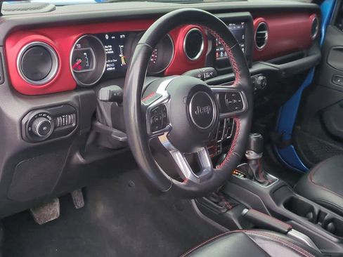 Used 2021 Jeep Wrangler Unlimited Rubicon w/ Cold Weather Group image 2